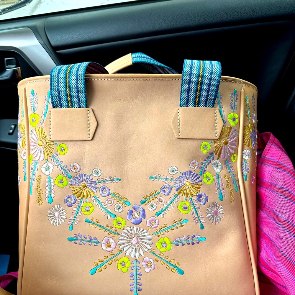 Consuela Classic tote Jenni